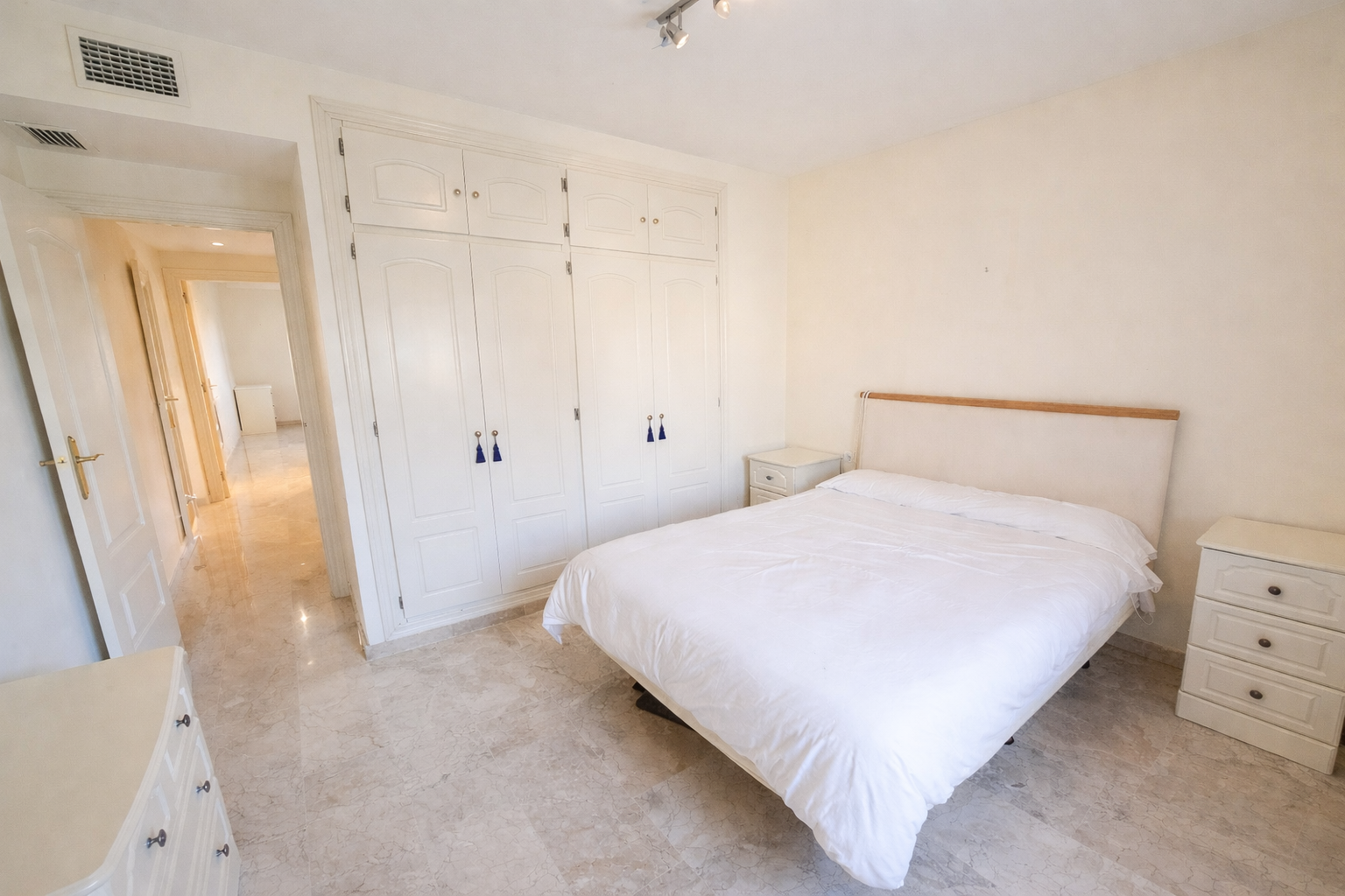 Property 14 NUS201 El Chaparral Malaga Ground Floor Apartment 19